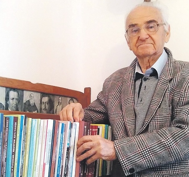 Crnogorski pisac Milenko Ratković dobitnik međunarodnog priznanja Zlatni zmaj Crnogorski pisac Milenko Ratković dobitnik međunarodnog priznanja Zlatni zmaj